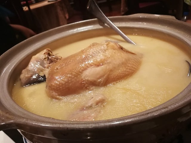 【台北美食。台灣】驥園川菜餐廳-全台北最好喝的雞湯