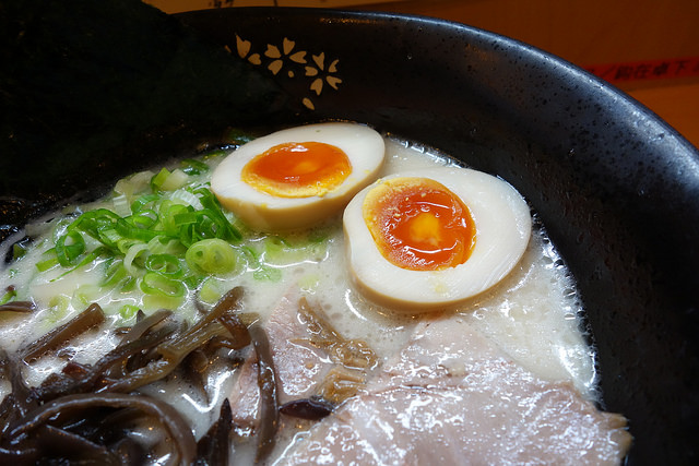 【香港美食】銅鑼灣 – 天神之味。博多「別天神」日本拉麵